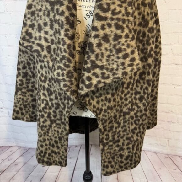 Helene Berman X Anthropologie Faux Feather Leopard Jacket size 6 - Picture 4 of 10